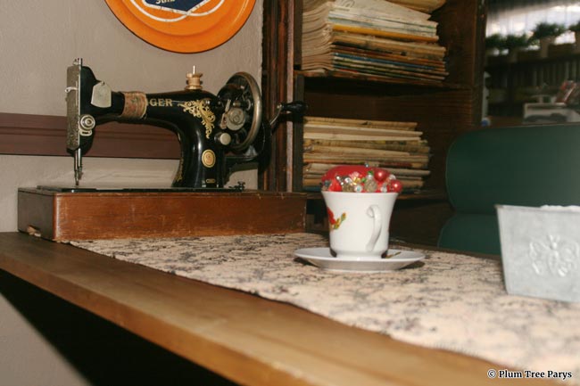 Plum Tree Parys Vintage Restaurant - Photo Gallery